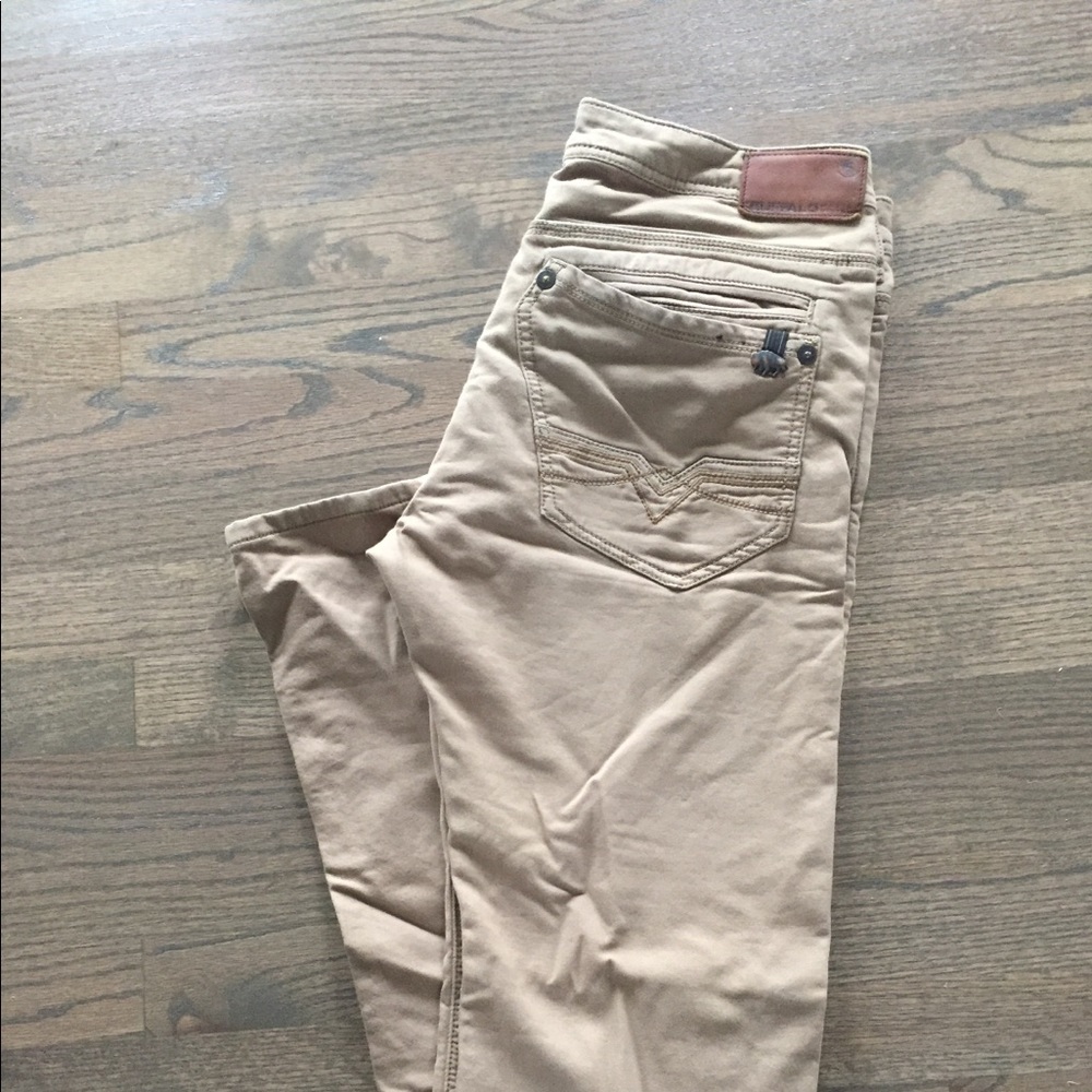 Buckle Buffalo Jeans